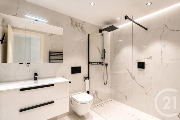 Appartement F4 à vendre  4 pièces - 126,70 m 2   ROQUEBRUNE CAP MARTIN  - 06