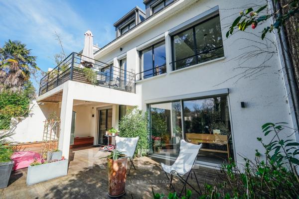 Maison spacieuse et moderne