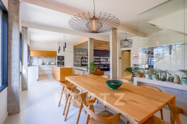 Maison spacieuse et moderne