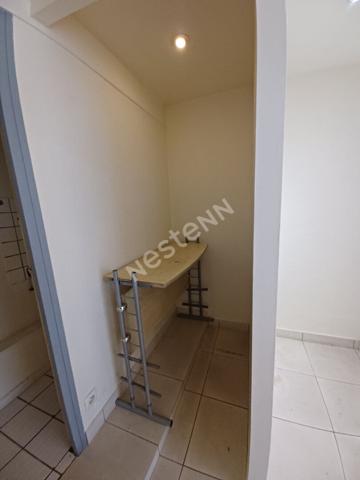 Immeuble en Pierres Rénové en Plein Centre-Ville de Sainte-Foy-la-Grande