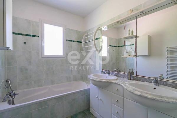 Maison 180m2 avec Garage piscine