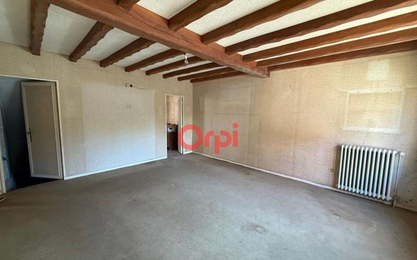 Maison à vendre    5 pièces •  Roisel