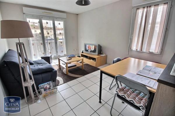 Appartement à louer 3 pièces 56.55m² Mérignac (33700)