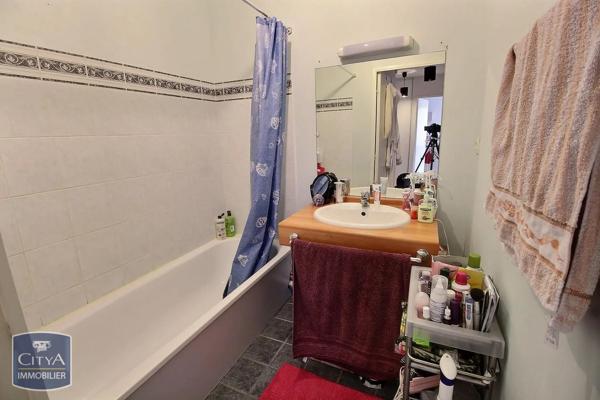 Appartement à louer 3 pièces 56.55m² Mérignac (33700)