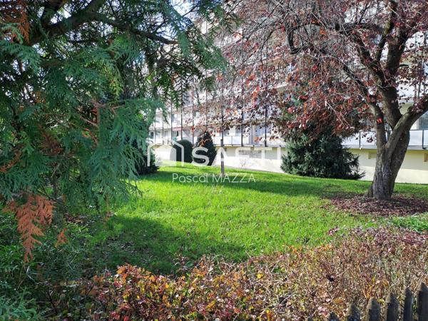 Uniquement pour investisseur, grand 2p vendu loué