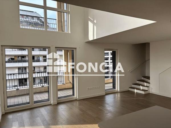 Location Appartement 3 pièces 70.9 m² - 80 RUE ROSTROPOVITCH - Paris 75017