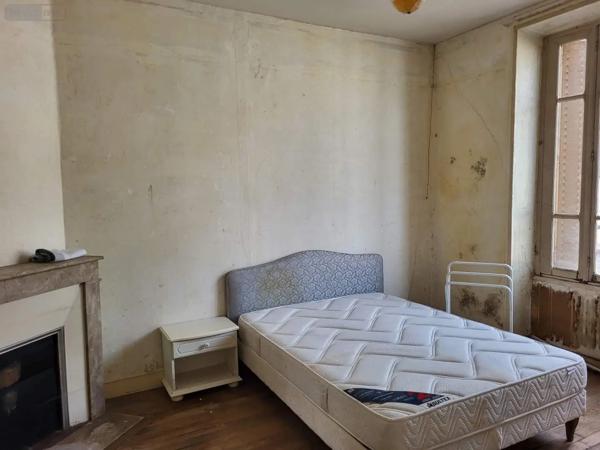 Achat - Fonds et/ou murs commerciaux Dun-le-Palestel 23800 5 pièces 180 m 2 129 m 2