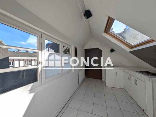 Location Studio 22.73 m² - 237 RUE EAU DE ROBEC Rouen 76000