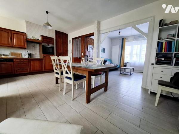 Maison individuelle, 3 chambres, garage et jardin