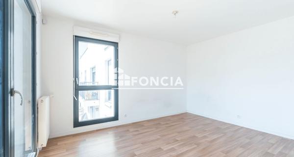 À vendre Studio 28.37 m² - Aubervilliers 93300