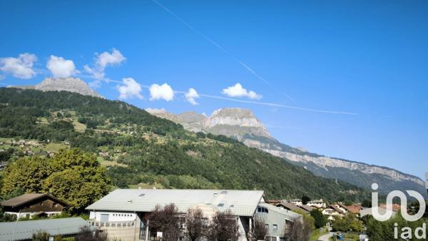 Appartement 1 pièce de 24 m² à Sallanches (74700)