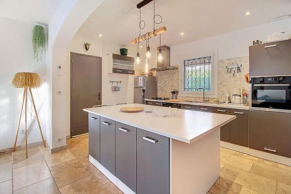 À LOUER - EN EXCLUSIVITÉ A VIDAUBAN -  MAISON DE 120m²