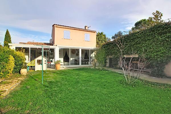 À LOUER - EN EXCLUSIVITÉ A VIDAUBAN -  MAISON DE 120m²