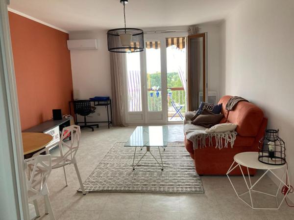 Appartement Avignon 3 pièce(s) 71m2, meublé et équipé, 2 balcons, place de parking
