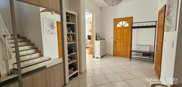 Maison Six Fours Les Plages 7 pièce(s) 200 m2