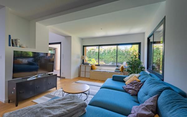 Maison à vendre    5 pièces •  Saint-Gély-du-Fesc