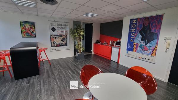 A louer - PARC DE CRECY - Bureaux en R+1 - Saint-Didier-au-Mont-d'Or
