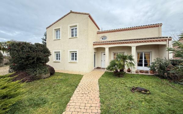 Maison à vendre    6 pièces •  Saint-Palais-sur-Mer