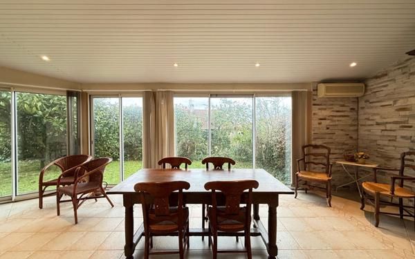 Maison à vendre    6 pièces •  Saint-Palais-sur-Mer