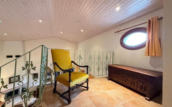 Maison à vendre    6 pièces •  Saint-Palais-sur-Mer