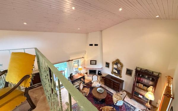 Maison à vendre    6 pièces •  Saint-Palais-sur-Mer