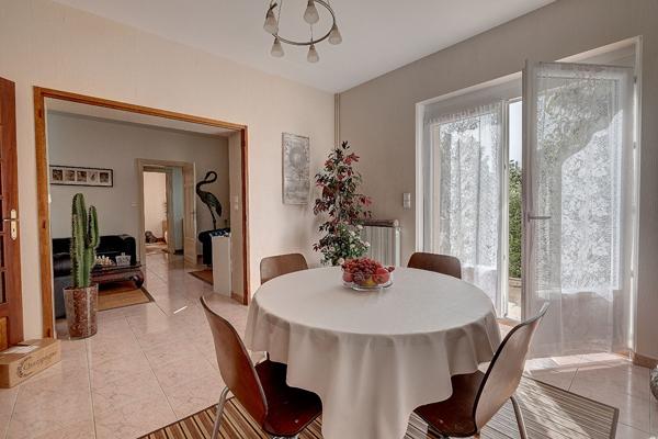 A vendre - 2 Maisons à Gaillac 10 pièce(s) 200 m2 (81600)