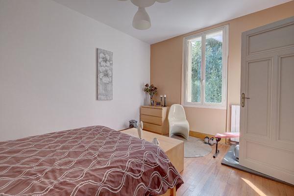 A vendre - 2 Maisons à Gaillac 10 pièce(s) 200 m2 (81600)