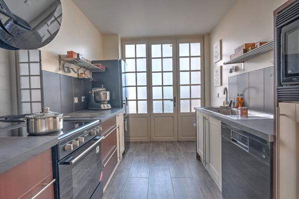 A vendre - 2 Maisons à Gaillac 10 pièce(s) 200 m2 (81600)