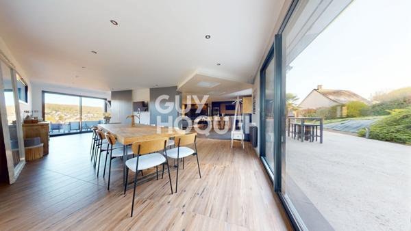 MAISON À VENDRE DE 6 PIÈCES DE 180,00 M²