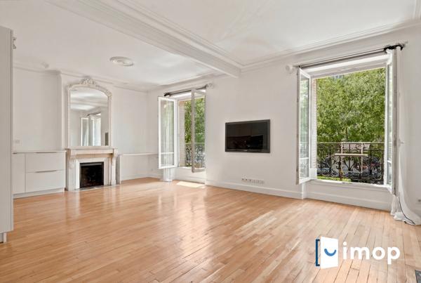 APPARTEMENT TRAVERSANT 2CH - PLACE BLANCHE - CHARME DE L’ANCIEN