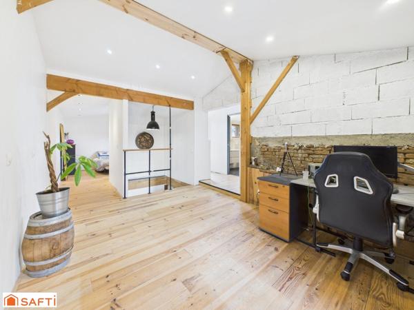 Magnifique Maison de Village Rénovée!!!