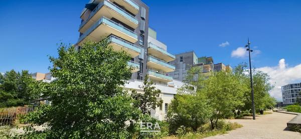 BORDEAUX LAC - Appartement T4 de 84m² avec terrasse 18m² - Ascenseur, 2 places de parking