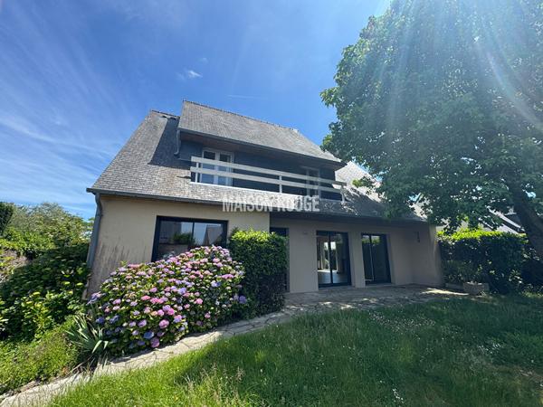 Maison familiale avec jardin à Cancale Garage Quartier calme