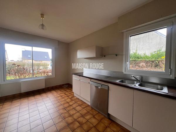 Maison familiale avec jardin à Cancale Garage Quartier calme