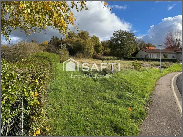 À Varennes en Argonne, terrain à bâtir.