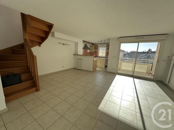 Appartement F3 à vendre  3 pièces - 62 m2 ST CYR SUR MER - 83