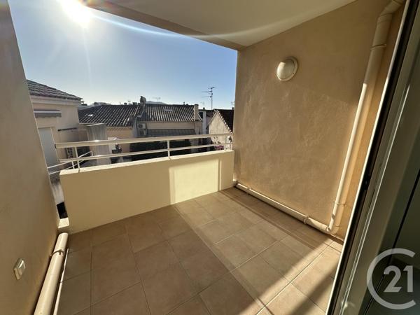 Appartement F3 à vendre  3 pièces - 62 m2 ST CYR SUR MER - 83