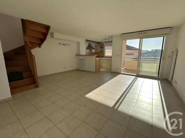 Appartement F3 à vendre  3 pièces - 62 m2 ST CYR SUR MER - 83