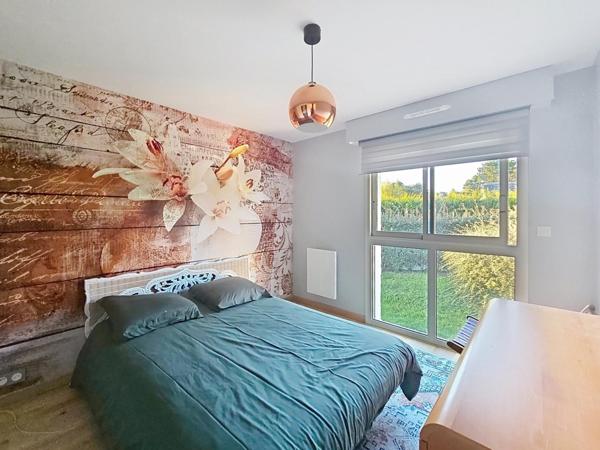 Bel appartement rénové avec chambre et terrasse