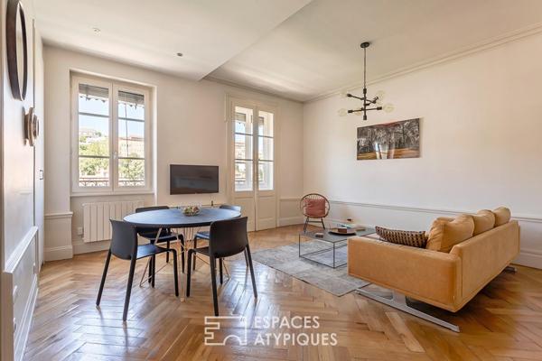 Duplex avec vue au dernier étage avec ascenseur