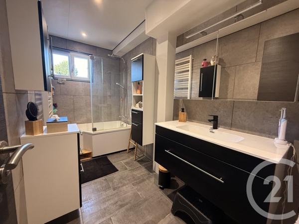 Appartement F5 à vendre  6 pièces - 126 m2 DOUBS - 25