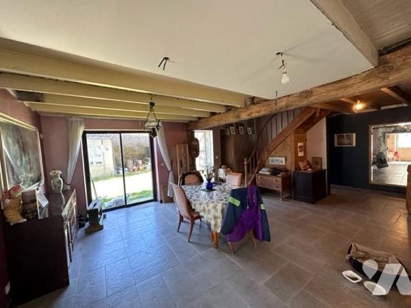 Maison avec dépendances