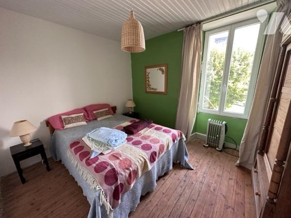 Maison avec dépendances