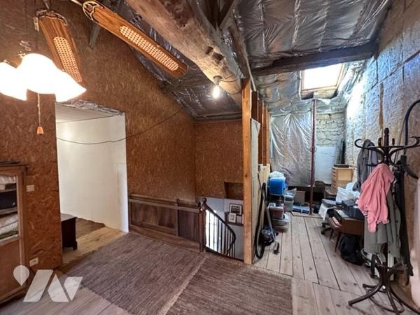 Maison avec dépendances