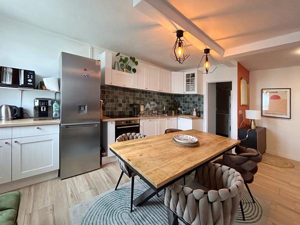 Appartement Poissy 3 pièce(s) meublés 66.08 m2 Loyer 1 170 €/mois charges comprises **  - Référence  9179