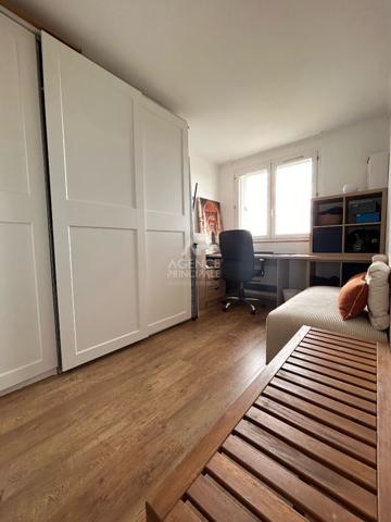 Appartement Poissy 3 pièce(s) meublés 66.08 m2 Loyer 1 170 €/mois charges comprises **  - Référence  9179