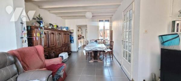 EXCLUSIVITÉ - Maison à vendre à Coudekerque-Branche

Située sur le secteur de Coudekerque-Bra...