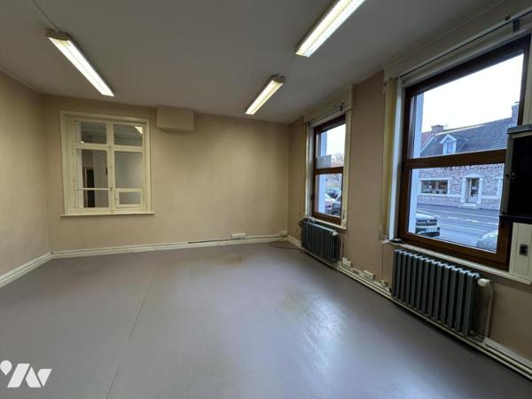 Ensemble immobilier à usage de bureaux