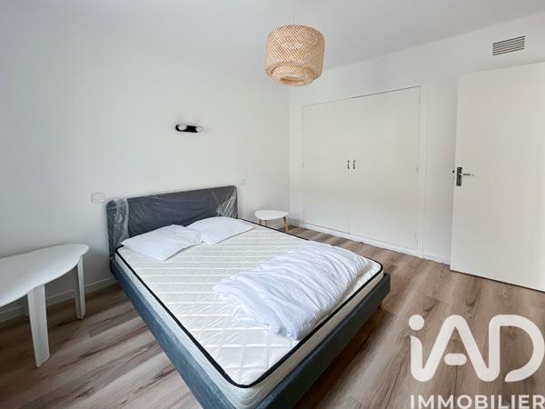 Location appartement 4 pièces 62 m² Bagnols-sur-Cèze