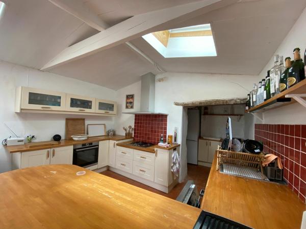 Maison à vendre    6 pièces •  Breuillet